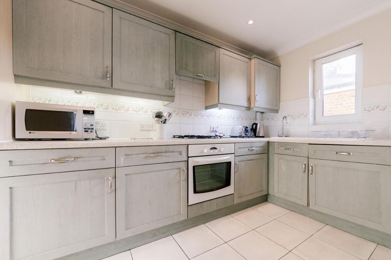 Roomspace Serviced - Cascades Court Appartamento Londra